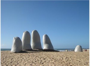 Mano de Punta del Este (Hand of Punta del Este) is a sculpture by Chilean artist Mario Irarrázabal. It depicts five human fingers partially emerging from sand and is located on Parada 1 at Brava Beach in Punta del Este, a popular resort town in Uruguay.